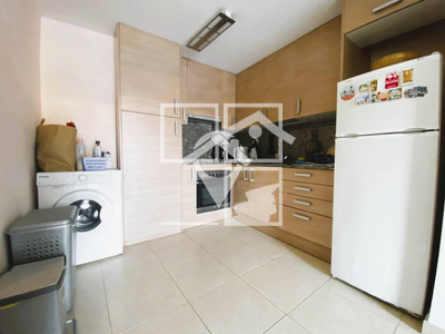 Inmueble en Calle GENERAL MORAGUES    2º, Barcelona