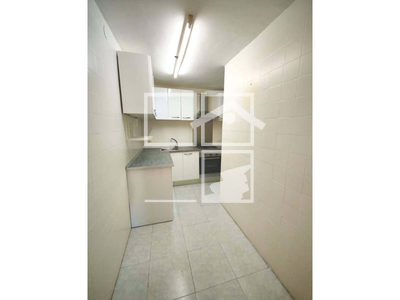 Inmueble en Calle Floridablanca    ENTRESUELO, Barcelona