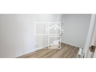 Inmueble en Calle Sindicato    2º, Barcelona